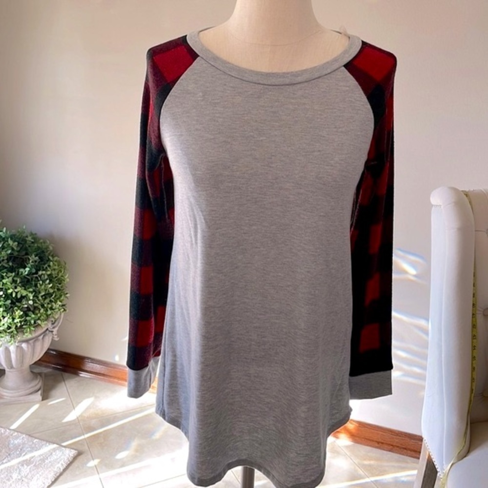12PM by MON AMI women’s Red RAGLAND plaid sleeves sweatshirt / top / grey Small